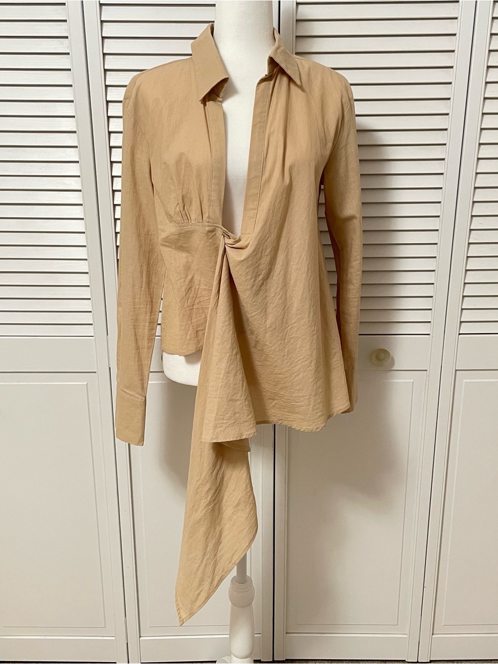 Women’s 8 Tall, Cotton, Shirt Draped Long Sleeve Collared Beige Neutral Blouse